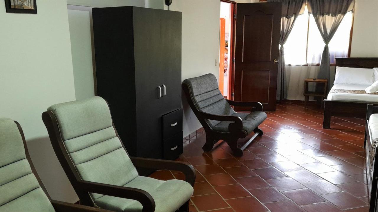 Hotel Campestre Palmas Del Zamorano San Gil Kültér fotó