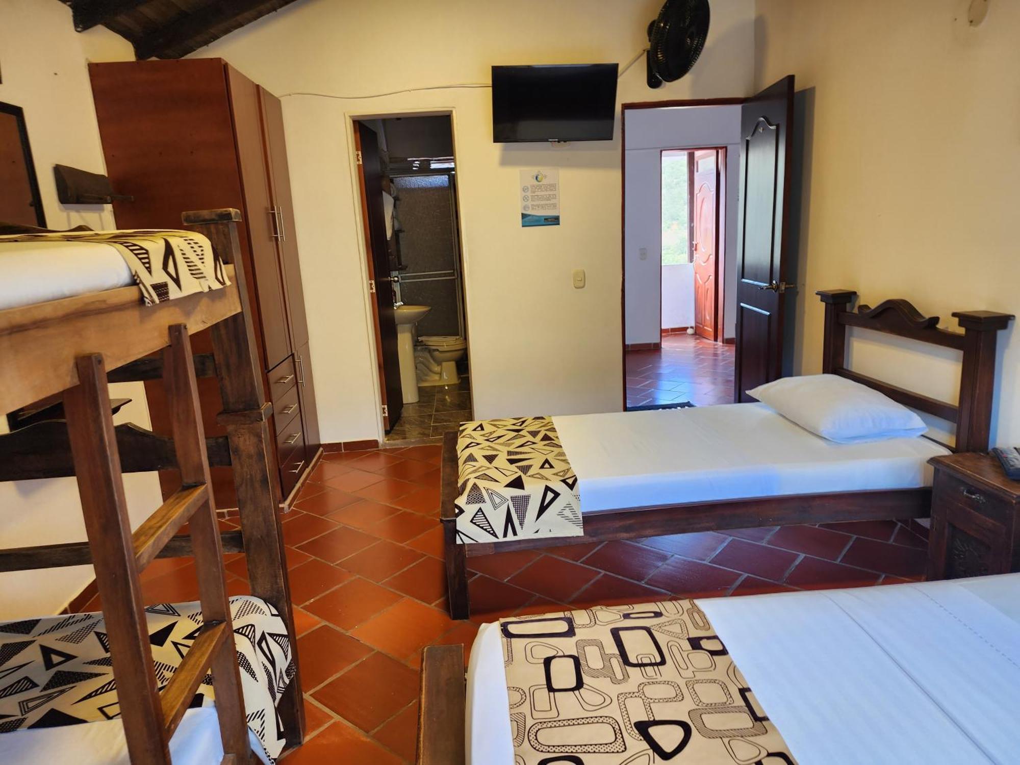 Hotel Campestre Palmas Del Zamorano San Gil Kültér fotó