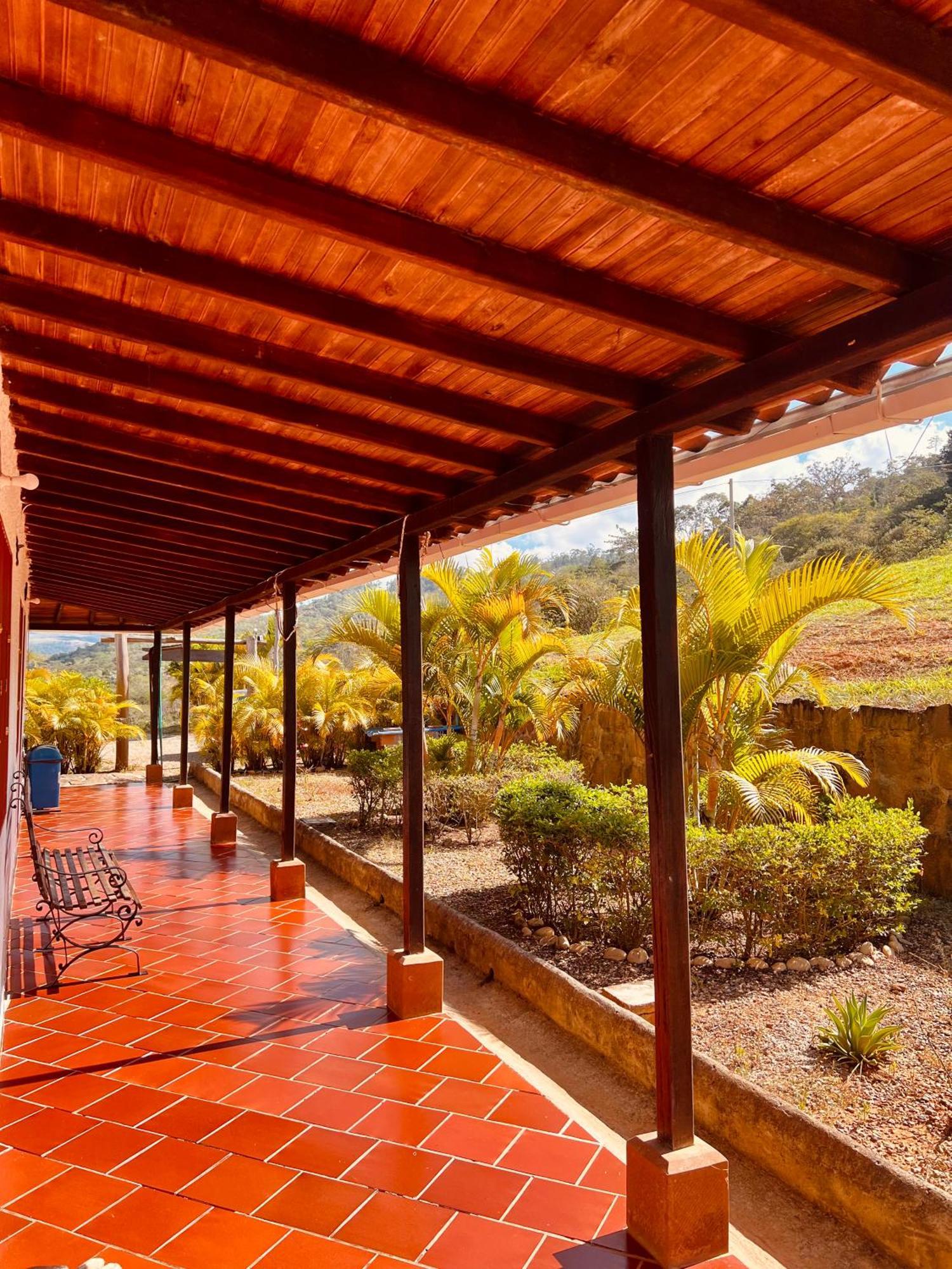 Hotel Campestre Palmas Del Zamorano San Gil Kültér fotó